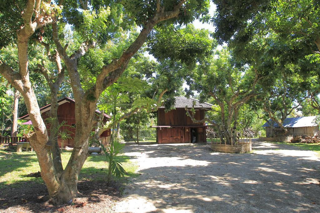 Villa Baan Suan Auy Kham Mae Sai Exterior foto